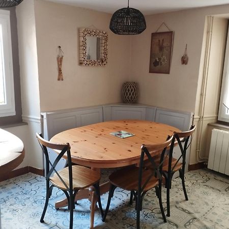Maison De Village Dans Une Rue Calme 옥스레테르메스 외부 사진