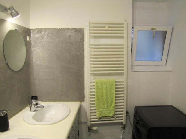 Maison De Village Dans Une Rue Calme 옥스레테르메스 외부 사진