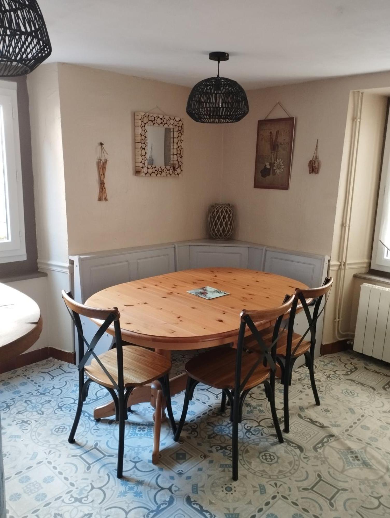 Maison De Village Dans Une Rue Calme 옥스레테르메스 외부 사진
